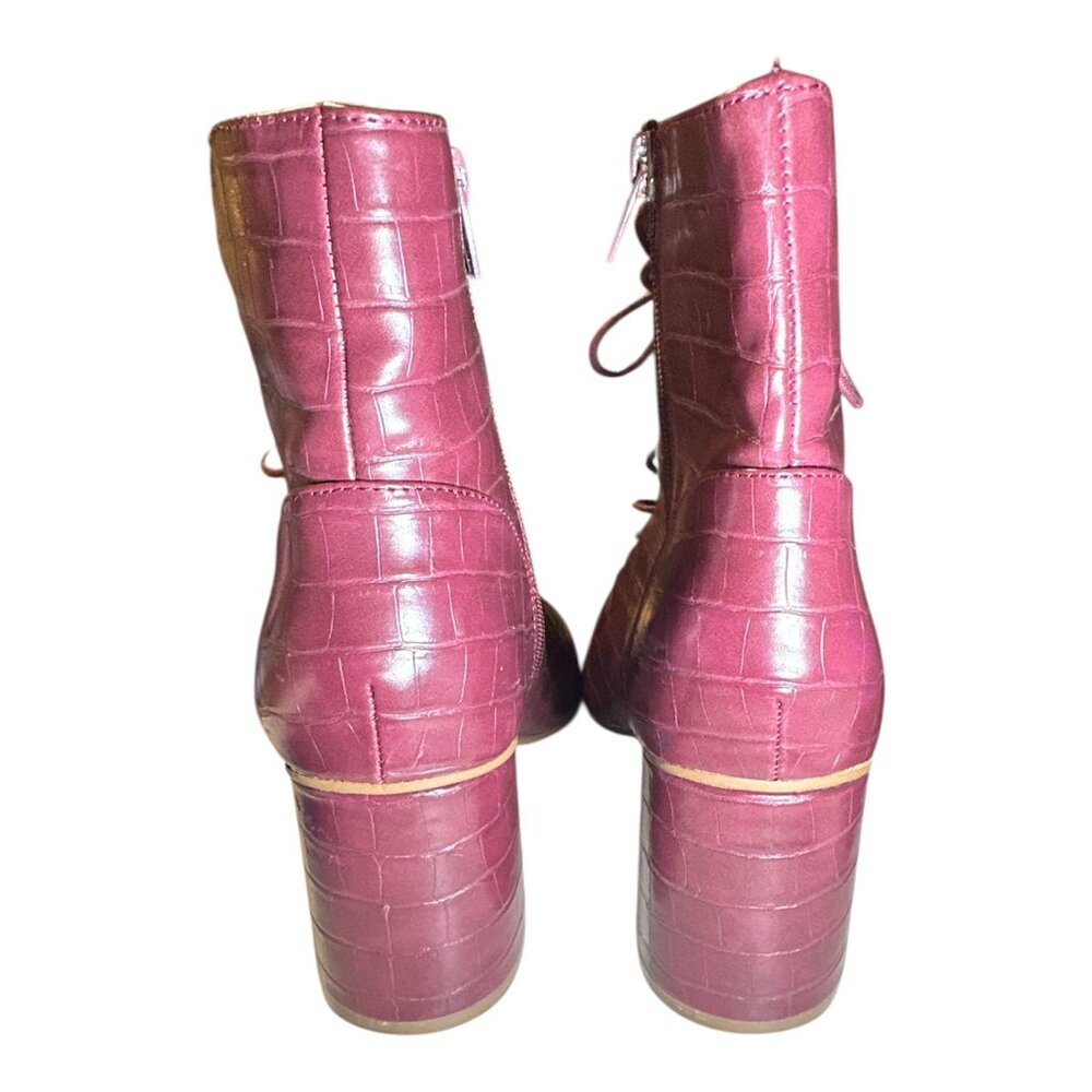 XOXO Women’s Burgundy Victorian Lace-Up Booties Size 9 Croc Embossed - Picture 7 of 10